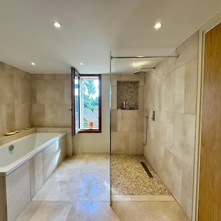 فيلة D'architecte A Abbartello, Vue Et Acces أولميتو