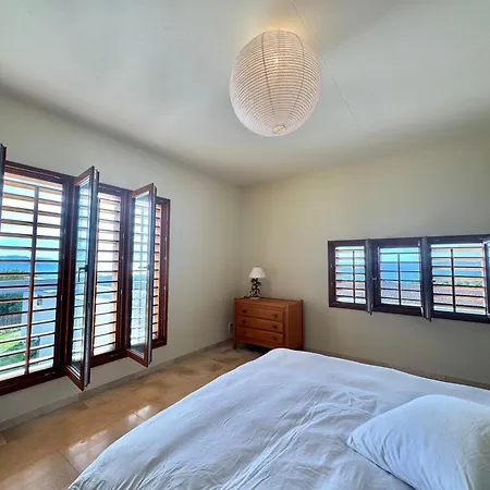 D'architecte A Abbartello, Vue Et Acces فيلة