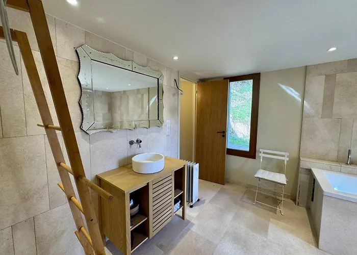 Villa D'architecte A Abbartello, Vue Et Acces *