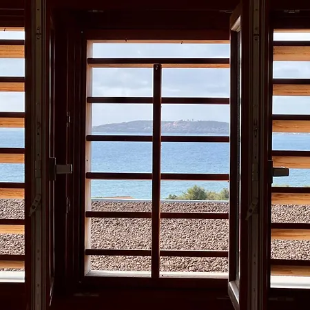 Villa D'architecte à Abbartello, Vue Et Accès Olmeto (Corsica)