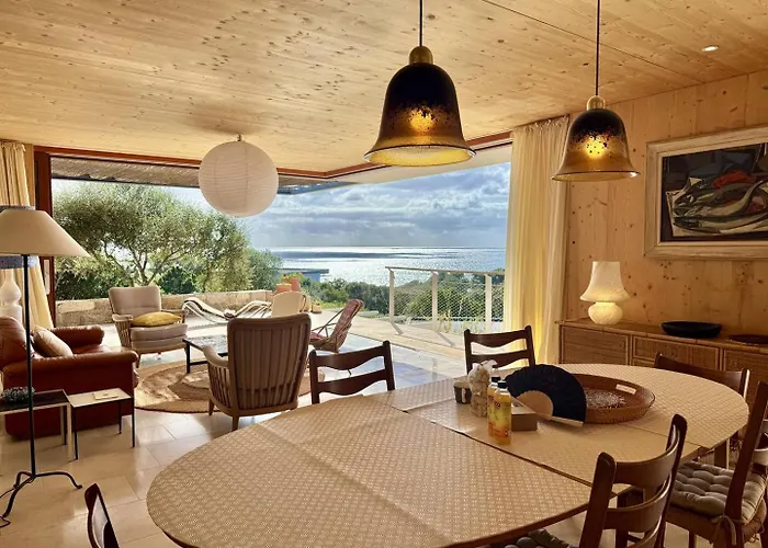 Villa D'architecte A Abbartello, Vue Et Acces Olmeto